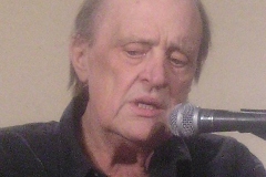 P1010044
