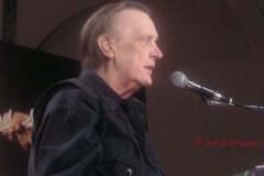 P1010056